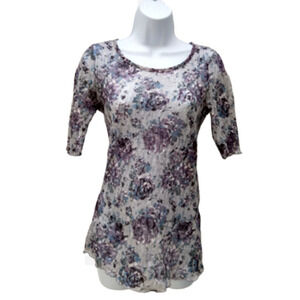 BKE Boutique Women's Floral Top Size Medium Short Sleeves Purple Gray Sheer